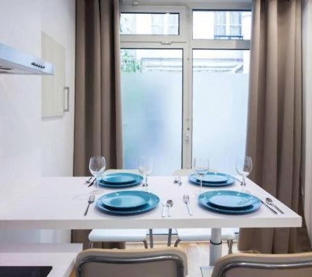 Cmg Hotel De Ville - Manteaux Paris Ngoại thất bức ảnh